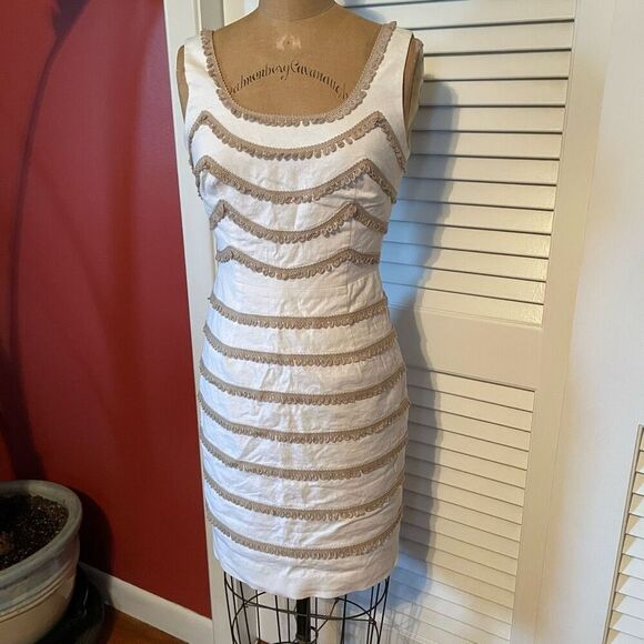 TRINA TURK | white & tan fitted linen dress 0 - Picture 1 of 14